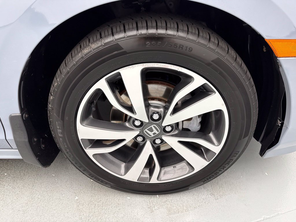 Used 2023 Honda Odyssey Touring image 16