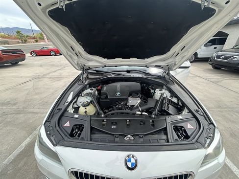 Used 2016 BMW 528i Sedan RWD image 39