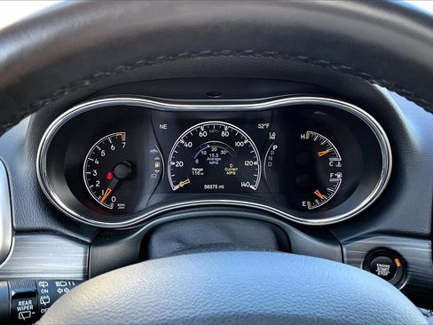 Certified 2022 Jeep Grand Cherokee Laredo X image 10