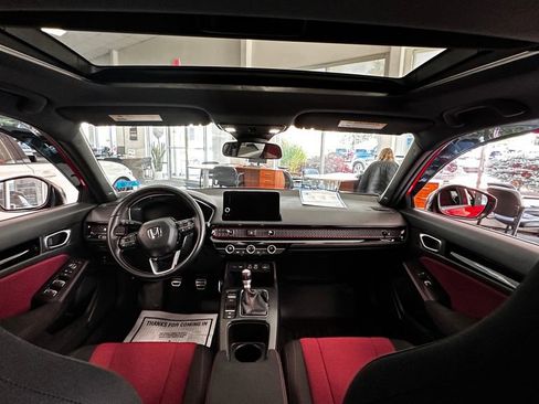 Used 2022 Honda Civic Si image 9