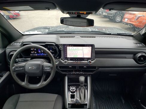 Used 2024 Chevrolet Colorado Trail Boss w/ Advanced Trailering Package image 13