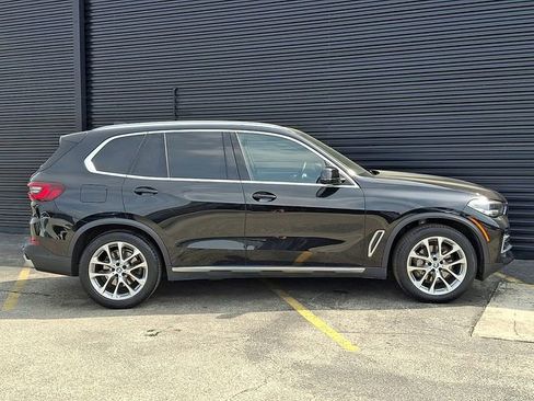 Used 2022 BMW X5 xDrive40i w/ Premium Package AWD/4WD image 8
