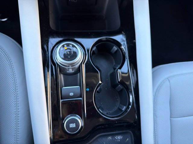 Used 2026 Ford Explorer Platinum w/ LUX Leather Package AWD/4WD image 28