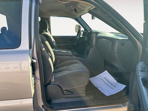 Used 2005 Chevrolet Silverado 3500 LS image 15