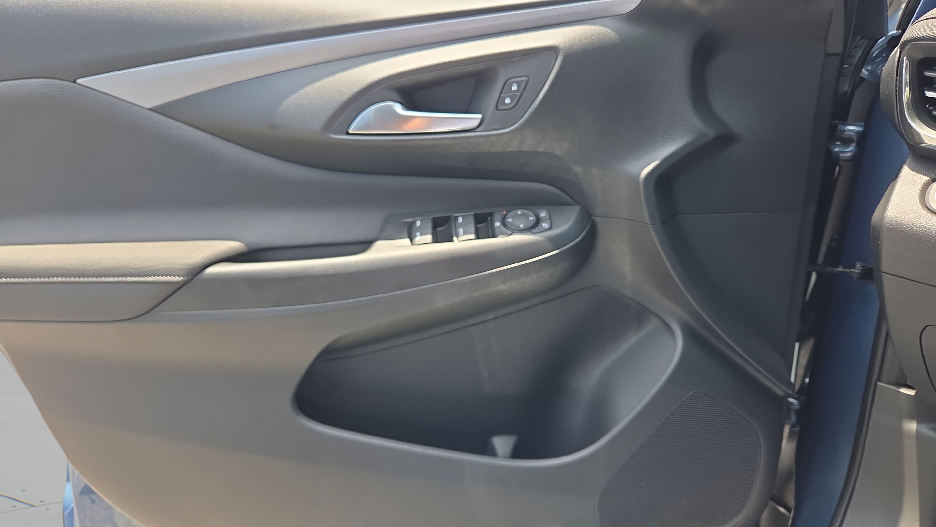 New 2026 Buick Envista Sport Touring w/ Convenience I Package FWD image 30