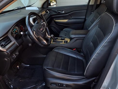 Used 2019 GMC Acadia Denali w/ Technology Package image 15