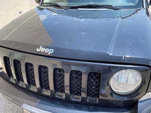 Used 2015 Jeep Patriot Sport AWD/4WD image 20