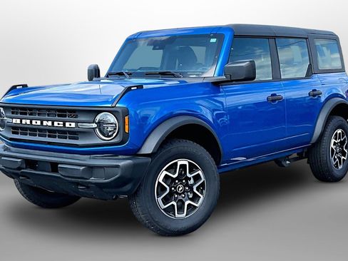 Used 2025 Ford Bronco 4-Door AWD/4WD image 12