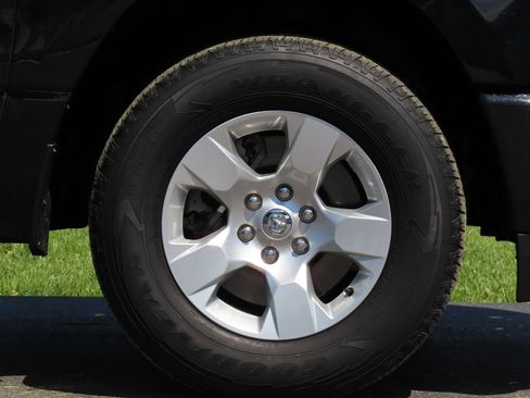 Certified 2023 RAM 1500 Big Horn AWD/4WD image 19