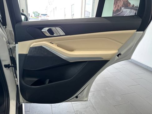 Used 2022 BMW X5 sDrive40i RWD image 52