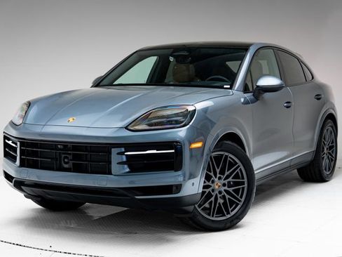 New 2026 Porsche Cayenne Coupe AWD/4WD image 1
