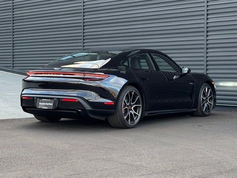 New 2025 Porsche Taycan 4S image 7