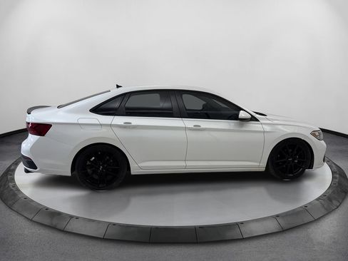 Used 2022 Volkswagen Jetta S FWD image 4