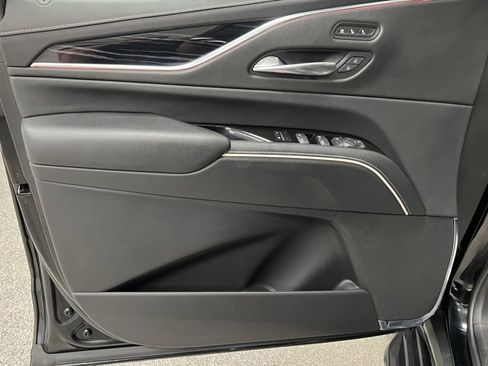 Used 2023 Cadillac Escalade Sport image 18