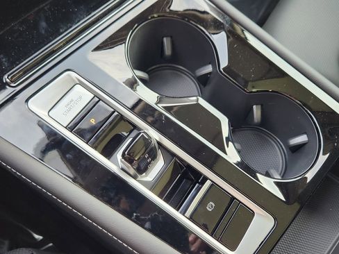 New 2026 Volkswagen Atlas SEL image 10