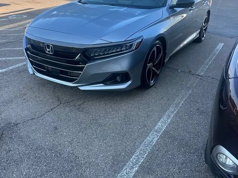 Used 2021 Honda Accord Sport image 1