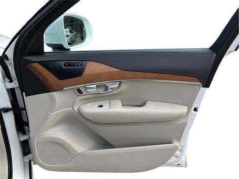 Used 2019 Volvo XC90 T6 Inscription w/ Protection Package Premier image 49