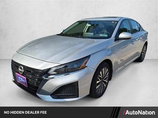 Used 2023 Nissan Altima 2.5 SV w/ SV Premium Package AWD/4WD video 1