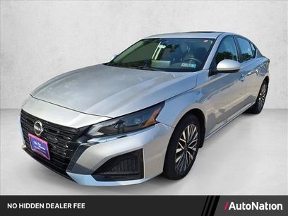 Used 2023 Nissan Altima 2.5 SV w/ SV Premium Package