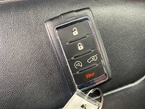 Used 2023 Jeep Grand Cherokee Limited AWD/4WD image 24