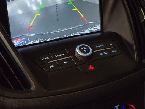 Used 2018 Ford Escape SEL image 36