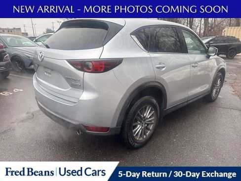 Used 2017 MAZDA CX-5 Touring w/ Preferred Equipment Package image 3