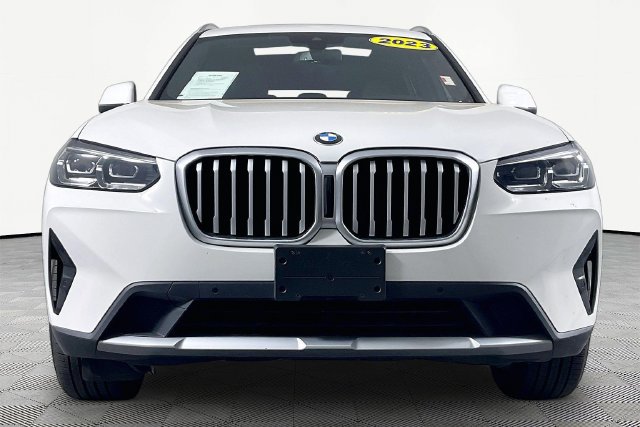 Used 2023 BMW X3 sDrive30i w/ Premium Package RWD image 2