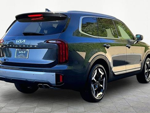 Certified 2024 Kia Telluride S image 2