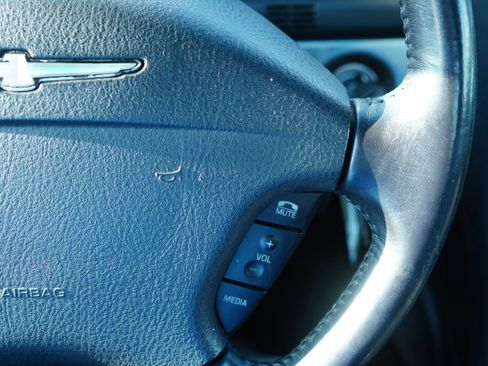 Used 2004 Ford Thunderbird image 15