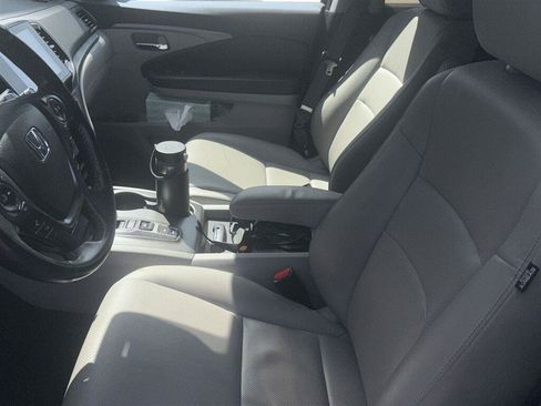 Used 2023 Honda Ridgeline RTL image 16