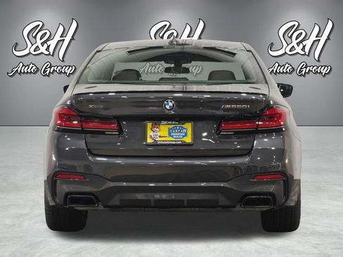 Used 2022 BMW M550i xDrive AWD/4WD image 24