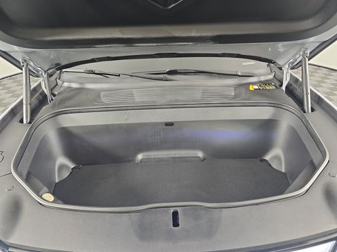 Used 2022 Rivian R1T Adventure image 14