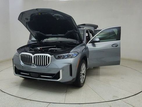 Used 2026 BMW X5 sDrive40i RWD image 74