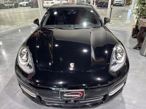 Used 2014 Porsche Panamera 4S Executive image 2