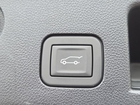 New 2026 GMC Terrain Elevation w/ Elevation Premium Package image 23