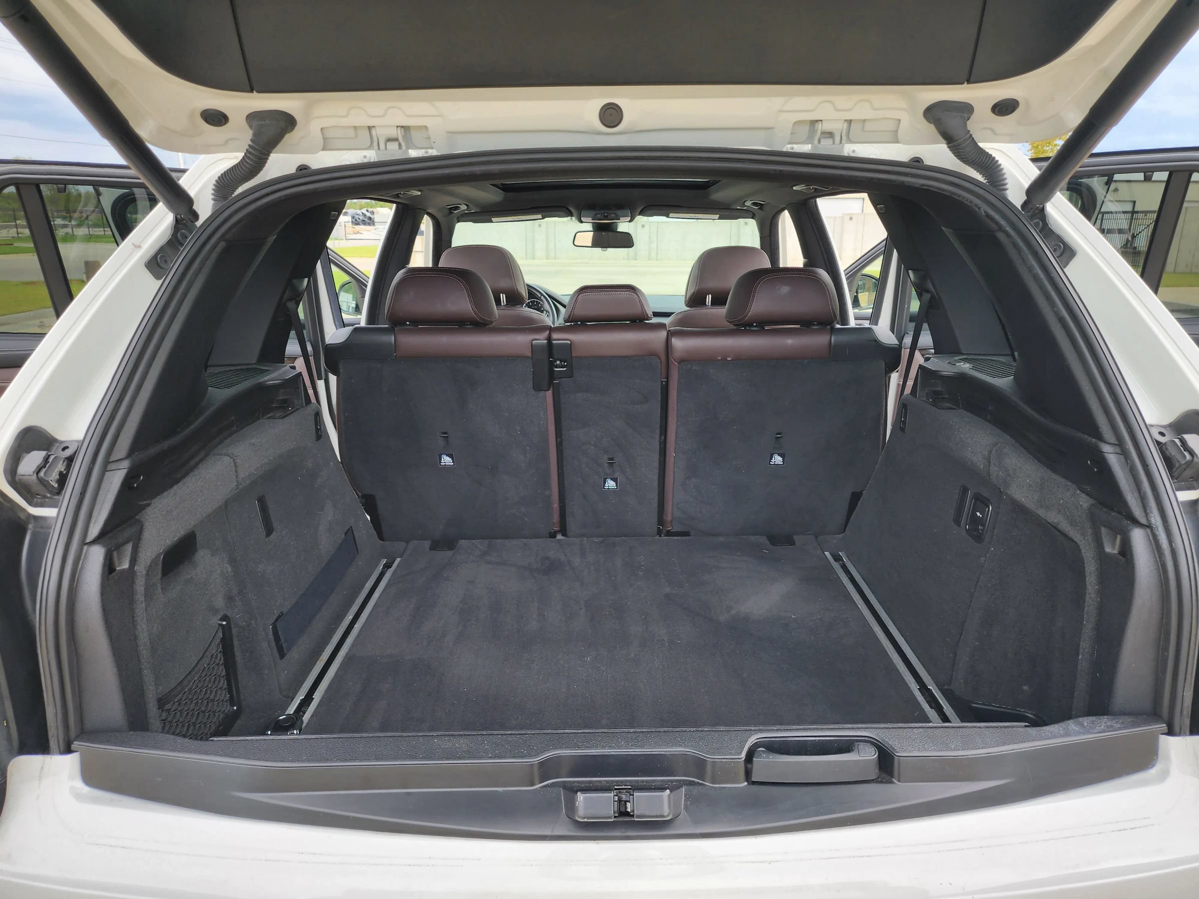 Used 2015 BMW X5 xDrive50i AWD/4WD image 36