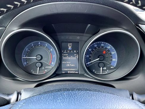 Certified 2018 Toyota Corolla iM FWD image 25