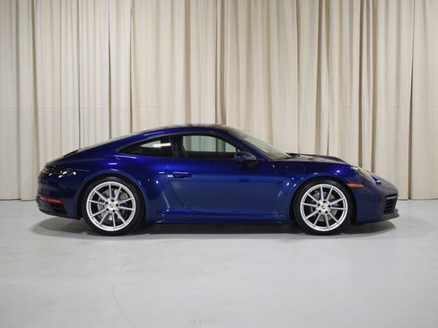 Used 2023 Porsche 911 Carrera S w/ Sport Package image 14