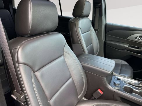 Used 2023 Chevrolet Traverse LT w/ LT Premium Package AWD/4WD image 28