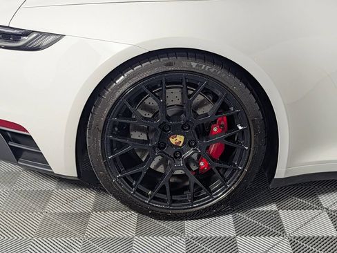 Certified 2022 Porsche 911 Carrera 4 GTS AWD/4WD image 13