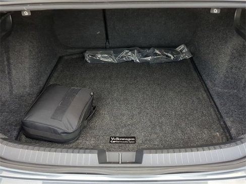 Certified 2023 Volkswagen Jetta S image 9