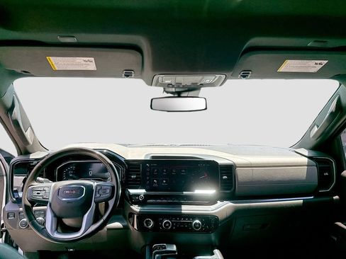 Used 2023 GMC Sierra 1500 SLT AWD/4WD image 21