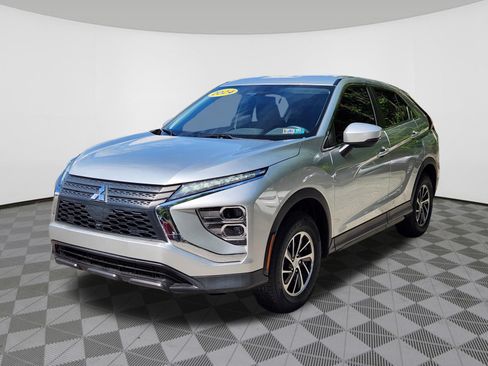 Used 2024 Mitsubishi Eclipse Cross ES AWD/4WD image 2