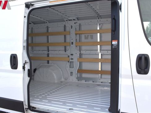 Used 2025 RAM ProMaster 2500 w/ U-Haul Equipment Group FWD image 28