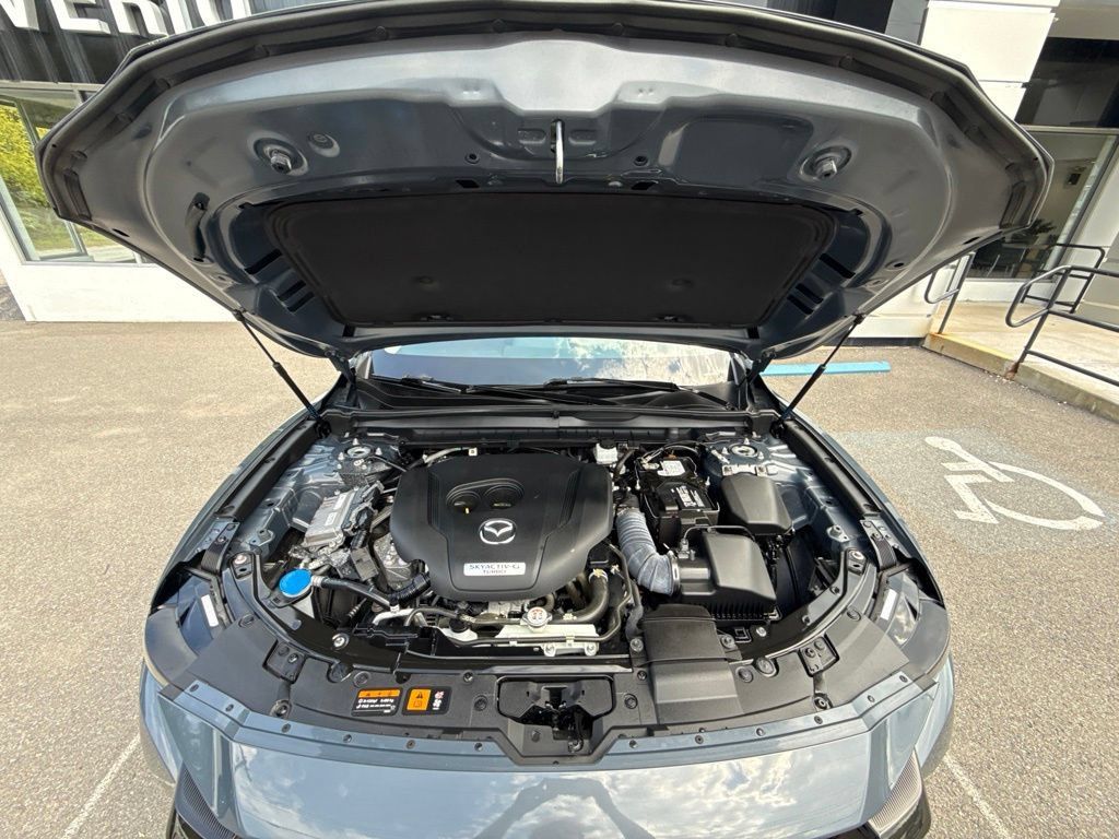 Used 2024 MAZDA CX-50 AWD 2.5 Turbo w/ Cargo Package image 38