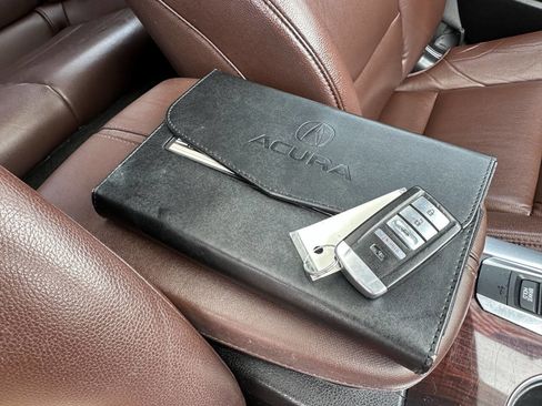 Used 2016 Acura TLX V6 image 32