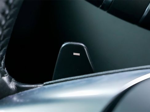 Used 2019 Land Rover Discovery Sport SE image 27