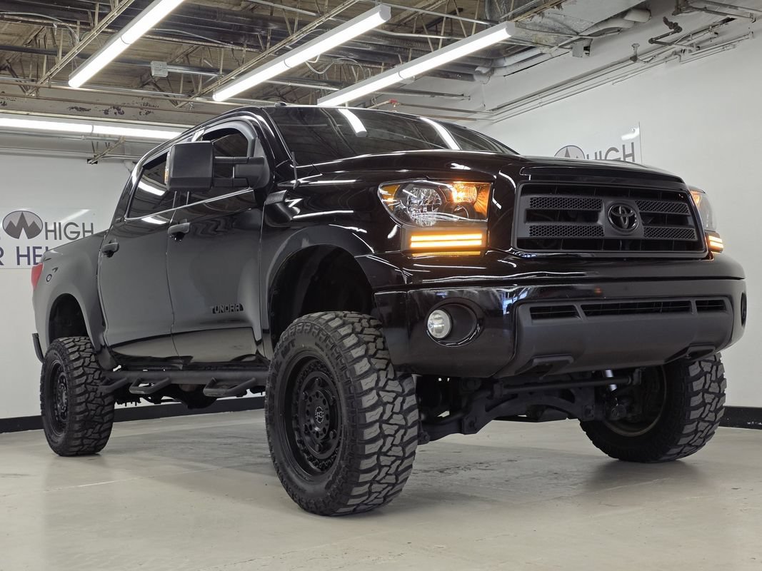 Used 2012 Toyota Tundra 4x4 CrewMax w/ SR5 Pkg image 5