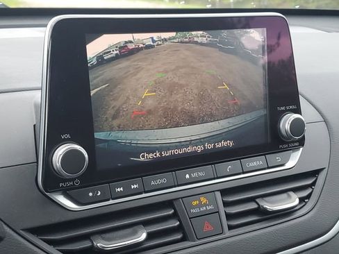 Used 2021 Nissan Altima 2.5 S AWD/4WD image 25