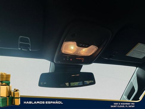 Used 2024 Chevrolet Colorado Z71 w/ Z71 Convenience Package 2 image 20